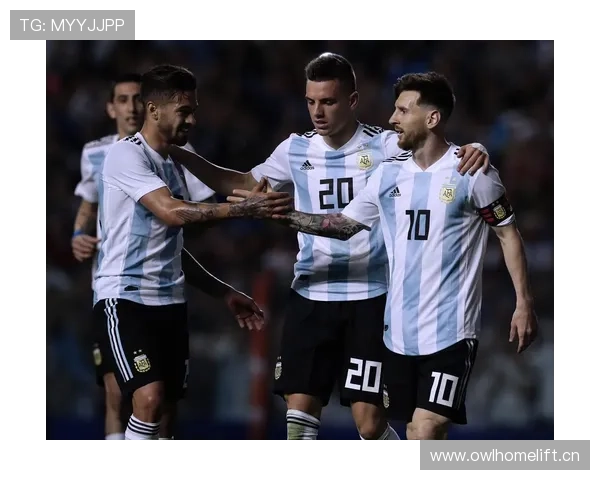 莱万赞亚马尔谦逊 阿根廷团队足球堪称最佳 莱万赞亚马尔谦逊 阿根廷团队足球堪称最佳