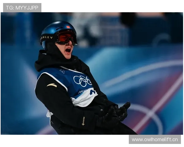 [冰雪]世界单板滑雪锦标赛 大跳台决赛.